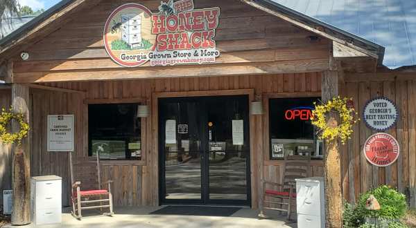 Discover More Than 14 Varieties Of Local Honey At Georgia’s The Honey Shack