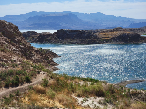 The View From This Little-Known Overlook In Nevada Is Almost Too Beautiful For Words