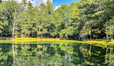 There's A Campground Hiding On A Georgia Lake Where You Can Camp Year-Round