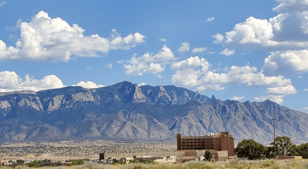 This New Mexico Resort In The Middle Of Nowhere Will Make You Forget All Of Your Worries