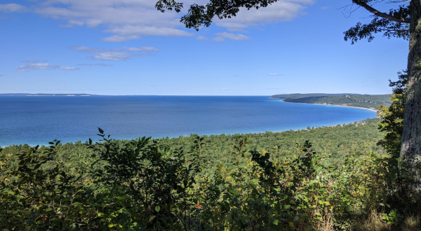 Take An Easy Loop Trail Past Some Of The Prettiest Scenery In Michigan On Alligator Hill Trail
