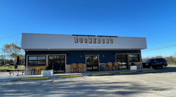 Boonedogs Is A New Restaurant In Kentucky, And It Will Make All Your Hot Dog Dreams Come True