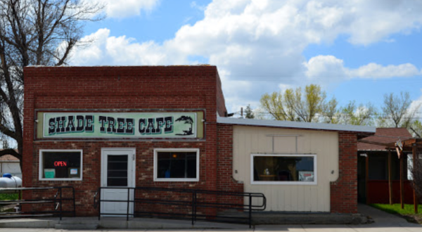 This Out Of The Way Cafe In Montana Serves The Best Homemade Pie On The Planet