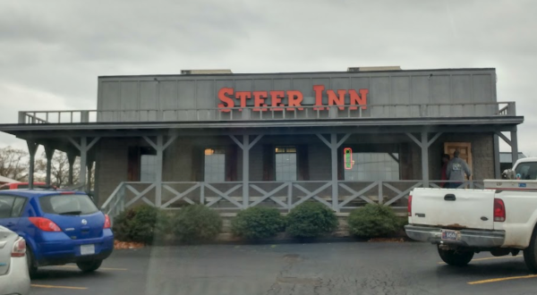 Chow Down At Steer Inn, An All-You-Can-Eat Prime Rib Restaurant In Oklahoma