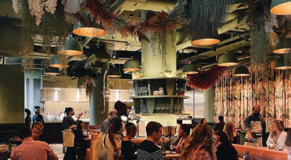 Enjoy Vibrant Tropical Vibes With Ceiling Hanging Plants At This Georgia Eatery