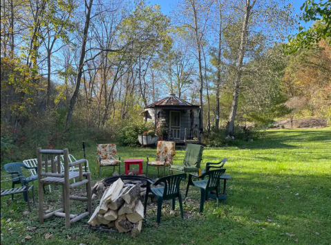 This Grain Bin Bed & Breakfast In Wisconsin Is The Ultimate Countryside Getaway