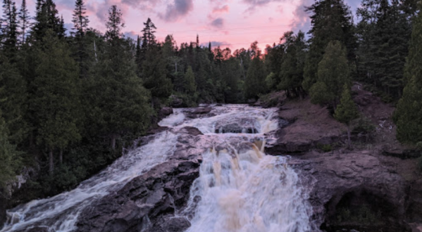 You Can Practically Drive Right Up To The Beautiful Cross River Falls In Minnesota