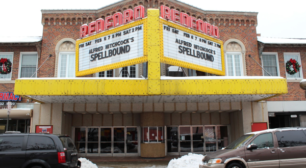 There’s No Other Historical Landmark In Detroit Quite Like This Century-Old Theatre
