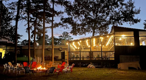 This Tiny Restaurant In Oklahoma Is Hidden In A Forest And Has Everything Your Stomach Desires