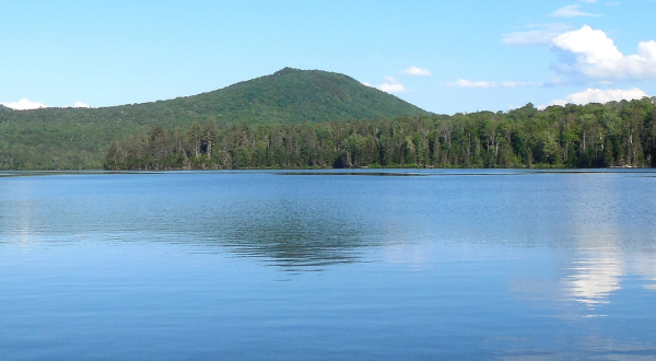 There’s A Lake Hiding In A Vermont Park Where You Can Camp Year-Round