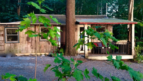 The Hidden Cottage In Vermont Is A Beach Getaway With The Utmost Charm