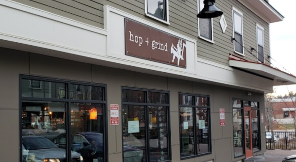 For A Variety Of Burgers That Will Rock Your World, Visit Hop And Grind Restaurant in New Hampshire