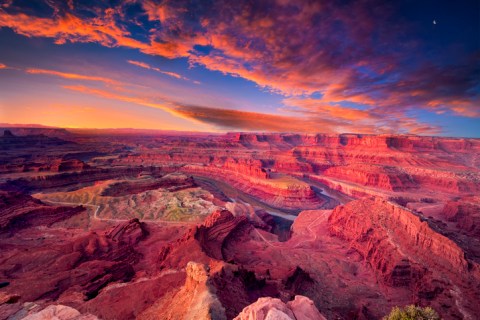 One Of The Most Photographed Overlooks In The Entire World Is Found In This Utah State Park
