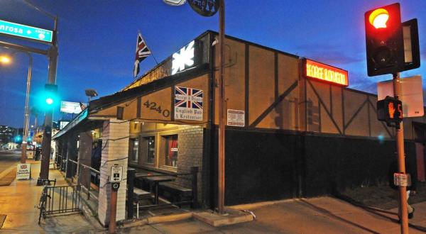 There’s A British Themed Restaurant In Arizona And It’s Seriously Awesome
