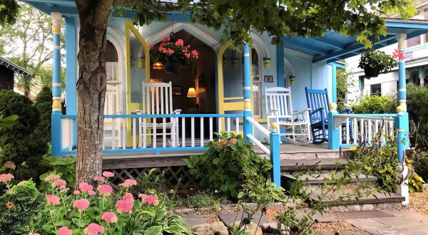 Spend The Night In An Airbnb That’s Inside An Actual Gingerbread House Right Here In Massachusetts
