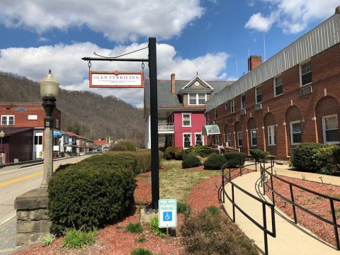 This 200-Year-Old Inn Overlooking A Waterfall Offers The Perfect West Virginia Getaway