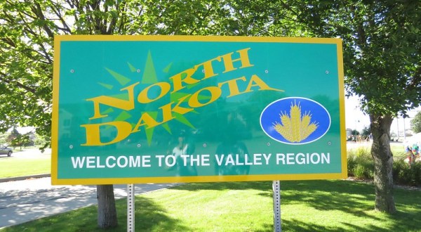 Few People Know This Charming Small Town In North Dakota Is The Geographic Center Of North America