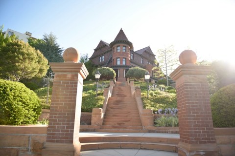 This Historic Mansion Is Thought To Be One Of The Most Haunted Places In Utah