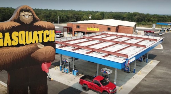 The Whole Family Will Love A Trip To Gasquatch, A Bigfoot-Themed Restaurant And Mini-Mart In Oklahoma
