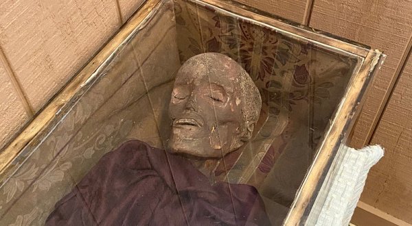 We Bet You Didn’t Know That West Virginia Was Home To One Of The Only Modern Mummifiers In North America