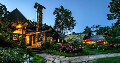 This Wisconsin Resort In The Middle Of Nowhere Will Make You Forget All Of Your Worries