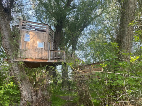 The Treehouse at Victorian Woods In Utah Is A Treetop Getaway With The Utmost Charm