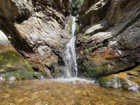 This Utah Waterfall Is So Hidden, Almost Nobody Has Seen It In Person