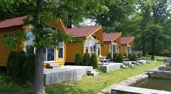 The Waterfront Cabins At Edinboro Lake Resort In Pennsylvania Fill Up Fast, And It’s Easy To See Why