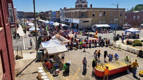 The Mendota Sweet Corn Festival In Illinois Is About The Corniest Event You Can Experience