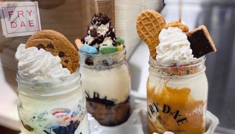 The Outrageous Milkshake Bar In Iowa That's Piled High With Goodness