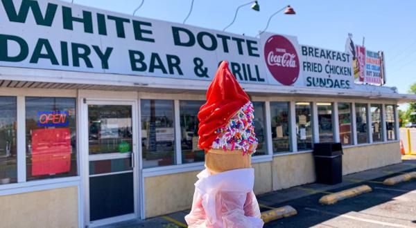 The Burgers And Ice Cream From This Middle-Of-Nowhere New Jersey Dairy Bar Are Worth The Trip