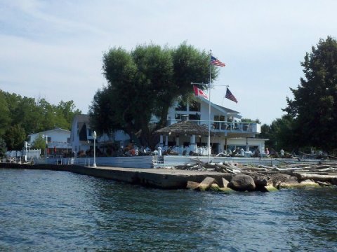 For Some Of The Most Scenic Waterfront Dining In New York, Head To Hedges Nine Mile Point Restaurant