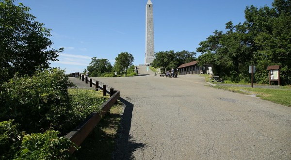 Take A Hike To A New Jersey Memorial That’s Like Our Own Washington Monument