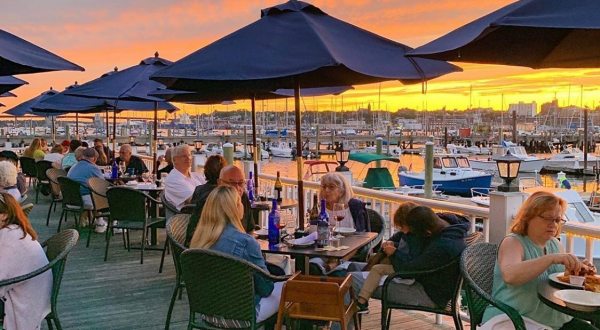 The Sunset Views At The Saltwater Grille In Maine Are Simply Sensational