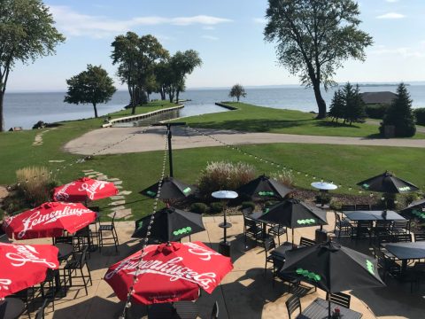 For Some Of The Most Scenic Waterfront Dining In Wisconsin, Head To TJ’s Harbor Restaurant