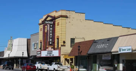 Just 40 Minutes From Gadsden, Fort Payne Is The Perfect Alabama Day Trip Destination