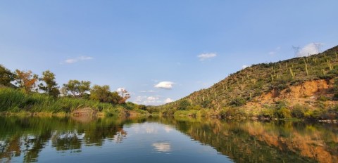There Is A Fishing Spot Hiding In An Arizona Desert Where You Can Camp Year-Round