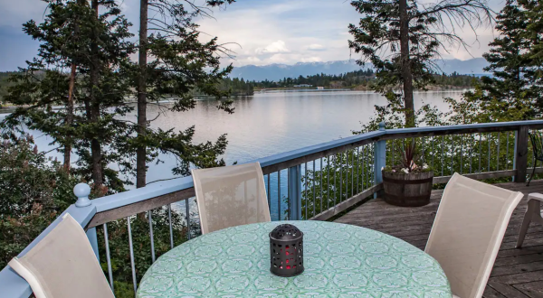 The Hidden North Shore Hideaway In Montana Is A Lakefront Getaway With The Utmost Charm