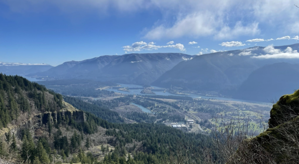 Explore The Hamilton Mountain Trail At Beacon Rock State Park In Washington, Then Get A Bird’s Eye View Of The Columbia River Gorge