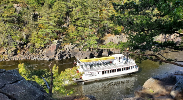 Just 60 Minutes From The Twin Cities, Taylors Falls Is The Perfect Minnesota Day Trip Destination