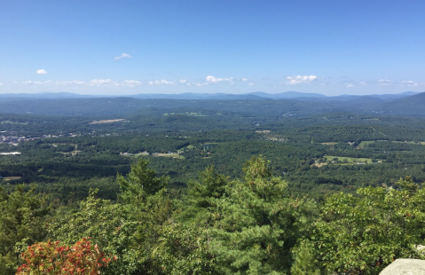 The View From This Little-Known Overlook In New Hampshire Is Almost Too Beautiful For Words