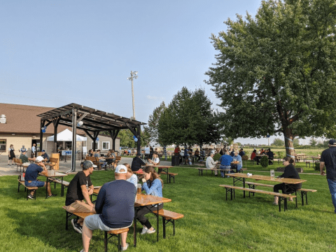 The Illinois Beer Garden That's Always Worthy Of Your Summer Bucket List