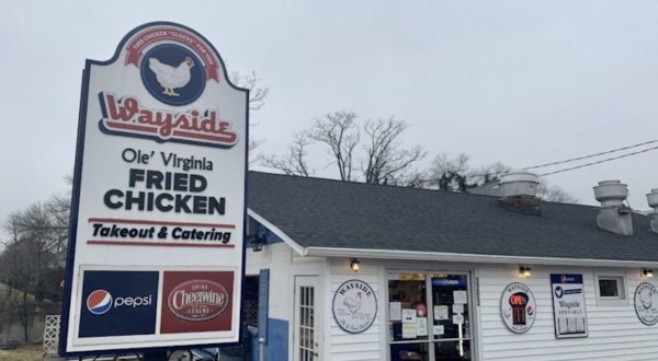 The Beloved Hole-In-The-Wall That Serves The Arguably Best Fried Chicken In All Of Virginia