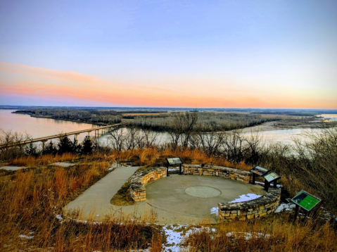 The View From This Little-Known Overlook In Nebraska Is Almost Too Beautiful For Words