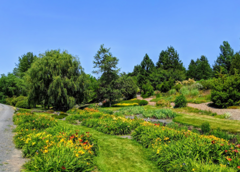 The 63-Acre University of Idaho Arboretum And Botanical Garden Is A Plant Lover's Paradise
