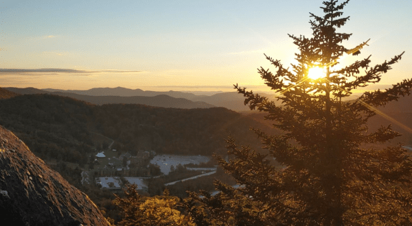 Take A Hike To A Vermont Overlook That’s Like The Opening Scene Of A Movie