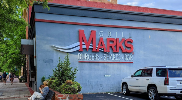The Milkshakes At Grill Marks In South Carolina Are Piled High With Goodness
