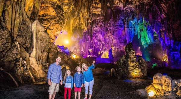 This Day Trip To The Deepest Cave In Alabama Is Full Of Adventure