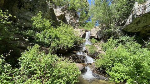 With Bridges And Waterfalls, The Little-Known Deuel Creek Trail In Utah Is Unexpectedly Magical