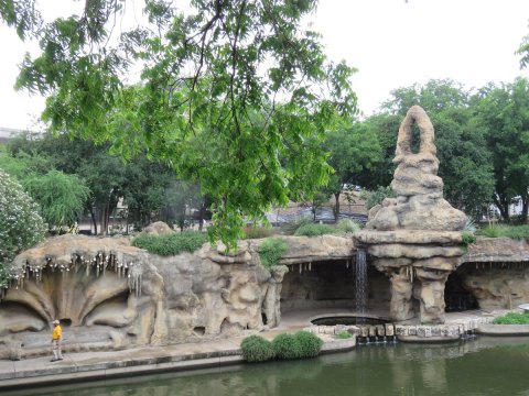 Few People Know There's A Mystical Grotto Hidden Along The San Antonio River Walk In Texas